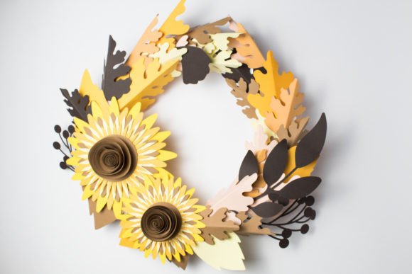 Autumn Flower Wreath: 3D SVG Floral Compositions